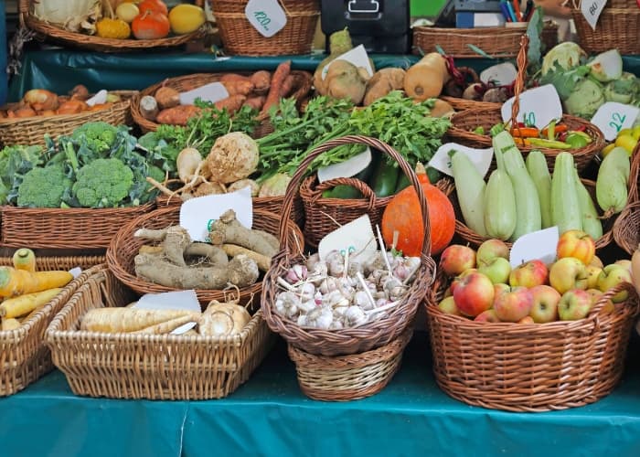 Jatim Gempar! Harga Bawang Meroket Gila-Gilaan! Cek Update Harga Bahan Pokok di Pasar Tradisional Hari Ini 15 April 2025, Dompet Aman?