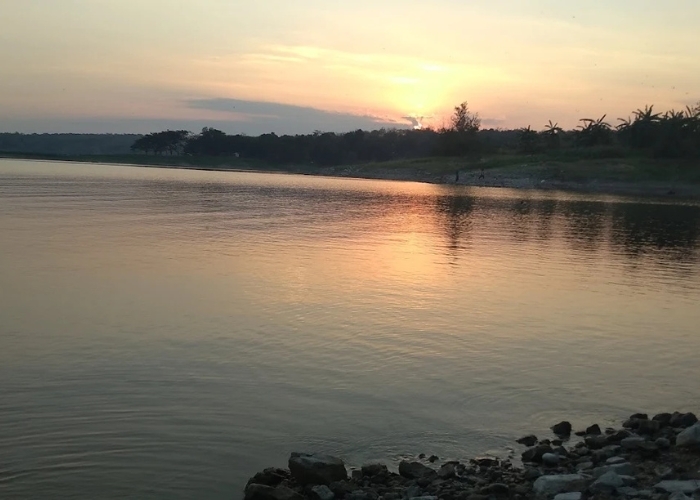 Merinding! 5 Tempat Misteri dan Angker di Boyolali! Rumah Sakit Berhantu? Jalanan Tikungan Muncul Keranda? Berani Baca Sendirian?