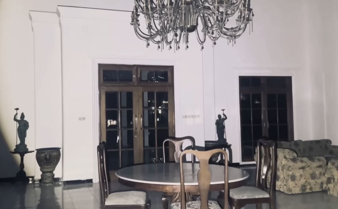 Gosip Horor dan Angker! Bekas Rumah Mewah Milik Jenderal! Istri Diguna-Guna, Penampakan Jubah Merah Hantui Villa Mewah!