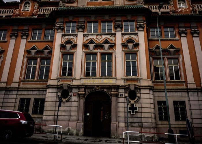 Tempat Angker yang Bikin Merinding! Istana Terkutuk nan Misteri di Praha Ini Konon Jadi Pintu Gerbang Neraka!