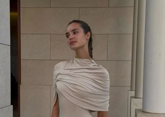 GOSIP TRANSFER PANAS! Kekasih Bintang Liverpool Trent Alexander-Arnold Kepergok di Spanyol, Kode Pindah ke Real Madrid? Profil Singkat Estelle Behnke