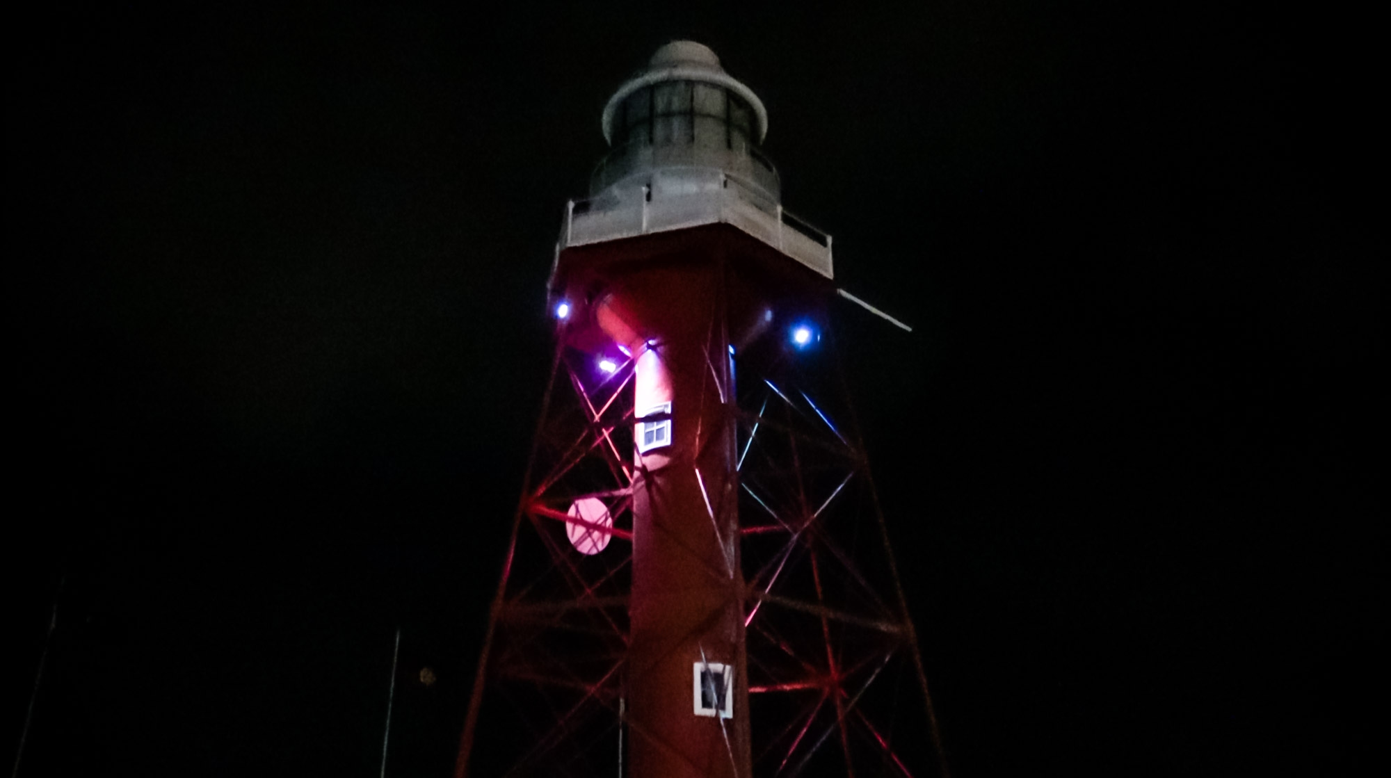 BIKIN JANTUNG COPOT! Penampakan Hantu Wanita Gendong Bayi Bermata Hitam Misterius di Jalan Sepi Port Adelaide!
