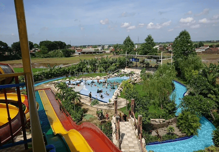 3 Rekomendasi Waterpark yang Tersedia di Kota Kudus, Wahana Bermain Air Bersama Keluarga