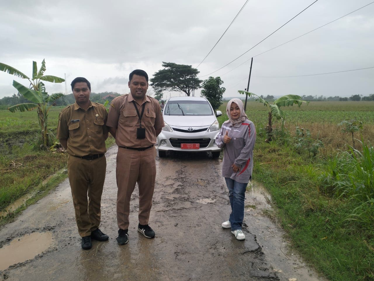 Bibi Hastuti Mendampingi DPUPR Blora Dalam Survey Rencana Perbaikan 41 Ruas Jalan Rusak