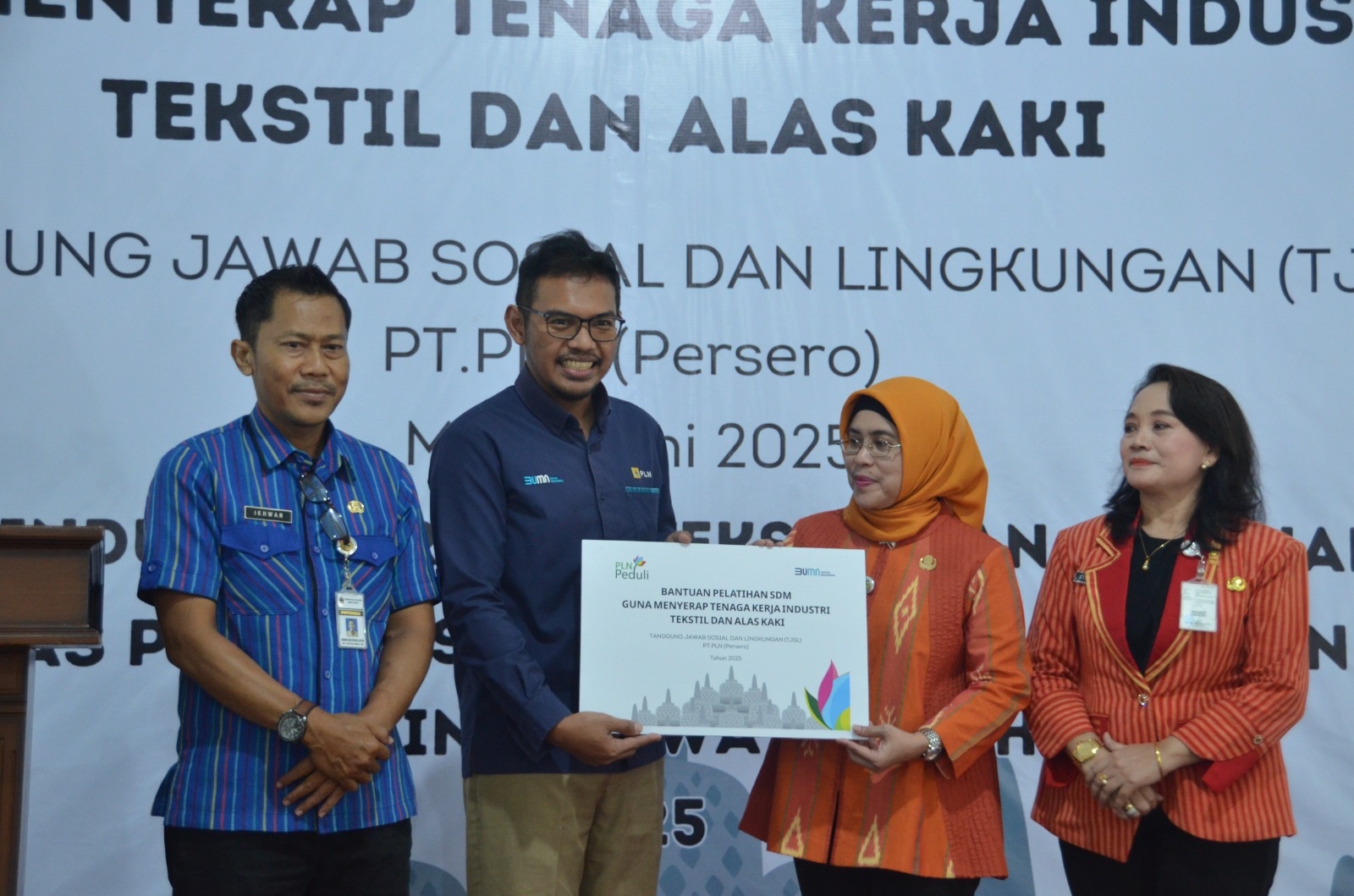 PLN Pusmanpro dan Disperindag Jateng Bersinergi Buka Pelatihan SDM Industri Alas Kaki, Dorong Penciptaan Lapangan Kerja Berkelanjutan