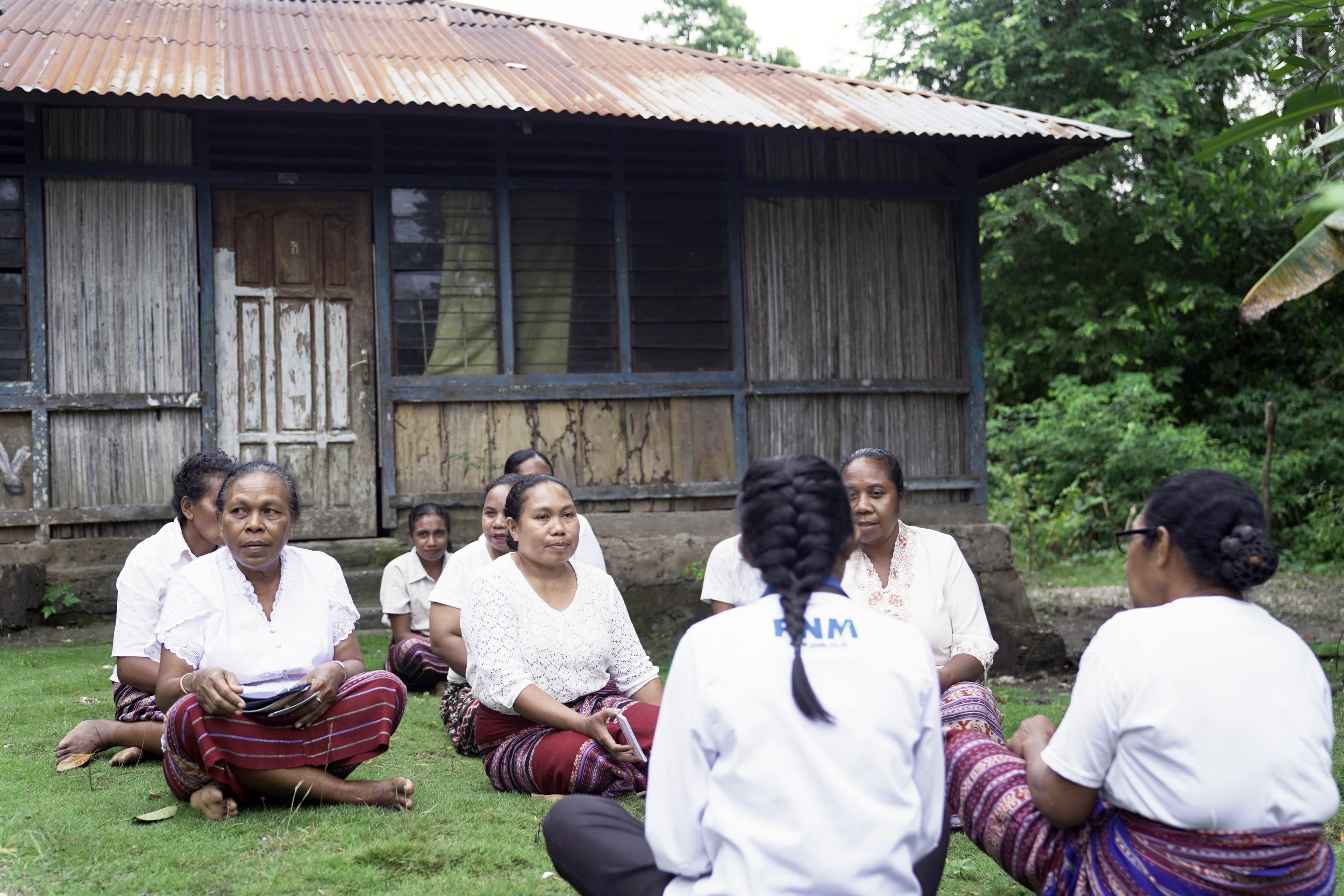 Siapa Bilang Jadi Ketua Kelompok PNM Mekaar Hanya Mengurus Angsuran Saja, Nyatanya Bisa Jalan-jalan serta Bertemu Pengusaha Top