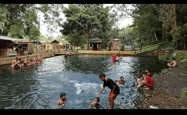 Jelajah Wisata Jateng: Ada Situ Tirta Marta, Sebuah Kolam Renang Alami di Kaki Gunung Slamet Daerah Purbalingga