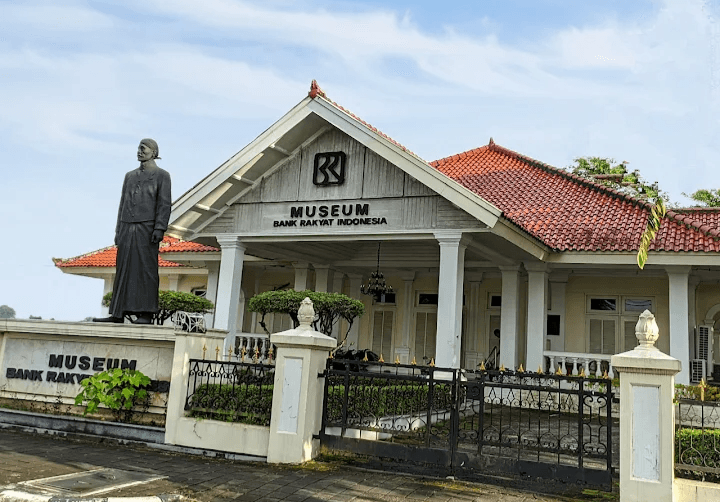 Yuk Nostalgia dengan Mengunjungi 3 Tempat Wisata Sejarah di Daerah Purwokerto, Ada Museum Bank BRI