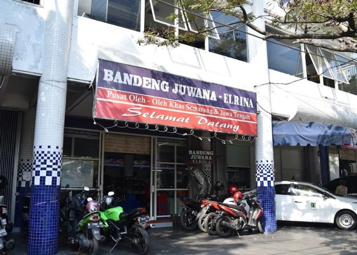 WAJIB COBA! 5 Tempat Belanja Bandeng Presto Terfavorit Wisatawan di Semarang, Ada yang Legendaris Sejak 1977 Hingga Rasa Sultan Harga Rakyat!