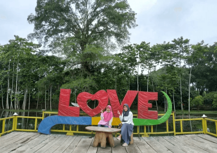 Waduk Kubangkangkung, Tempat Wisata di Kabupaten Cilacap, Cocok Buat Rekreasi Bareng Keluarga