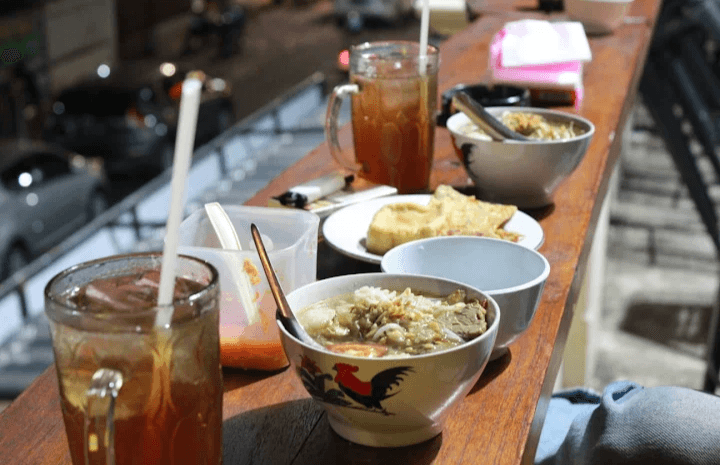 Ingin yang Seger-Seger, Cek Saja 5 Rekomendasi 5 Tempat Makan Soto di Dekat Pura Mangkunegaran Kota Solo