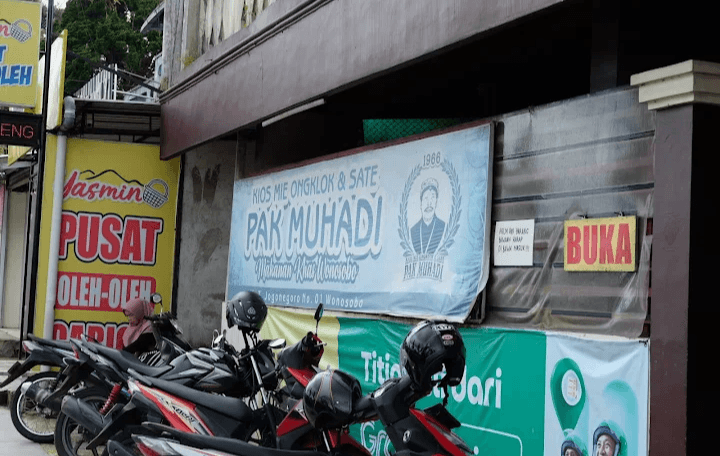 Jelajah Rasa Jawa Tengah: Cicipi Mie Ongklok Pak Muhadi di Wonosobo, Tambah Nikmat dengan Tempe Kemul