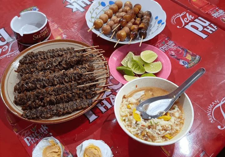 5 Pilihan Warung Soto Favorit di Dekat Kawasan Pura Mangkunegaran Kota Solo, Rasanya Juara!