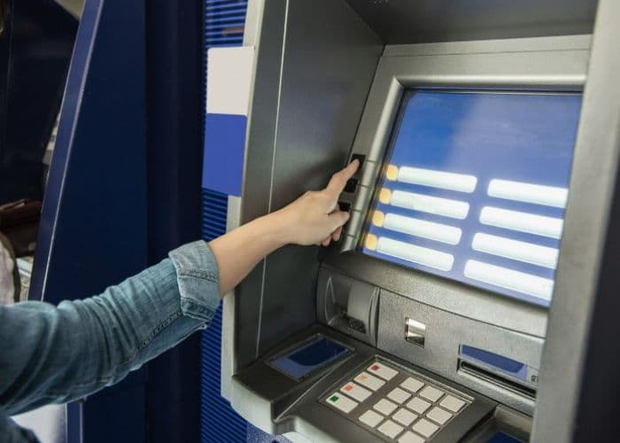 Uang Hilang Padahal Transfer Berhasil? Jangan Panik! Ini Penyebab dan Solusinya!