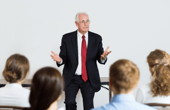 Berikut 10 Urutan Negara dengan Penduduk Paling Pintar di Dunia, Apakah Indonesia Termasuk?