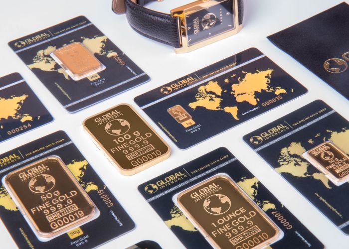 Kenapa Emas Selalu Jadi Pilihan Tabungan dan Investasi Favorit Ibu-Ibu? Ternyata Bukan Cuma Buat Gaya-Gayaan!