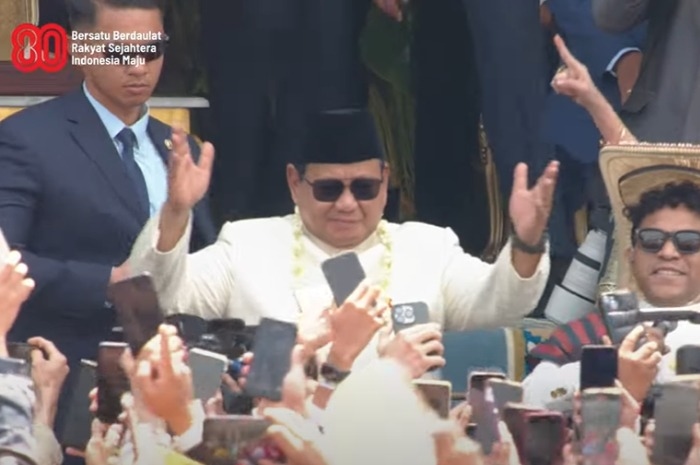 Bikin Merinding! Liriknya Bikin Baper, Lagu Tabola Bale Sukses Bikin Presiden Prabowo Joget di Istana Merdeka!