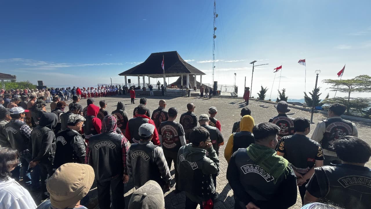 Bikers Brotherhood 1% MC Indonesia Central Java Chapter Gelar Upacara Bersama Warga Desa Wonosari