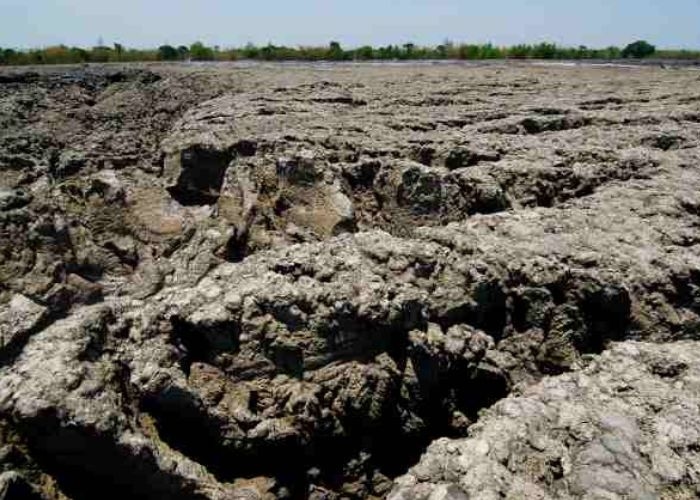 WAJIB DIKUNJUNGI! ADA LAUT MATI di Grobogan, Jawa Tengah, Simpan Kisah Misterius dan Pemandangan Eksotis! Sebuah Kisah tentang Bledug Kuwu