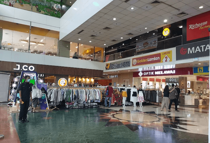 Ini 3 Mall yang Berada di Dekat Stasiun Gambir Jakarta, Isinya Serba Ada