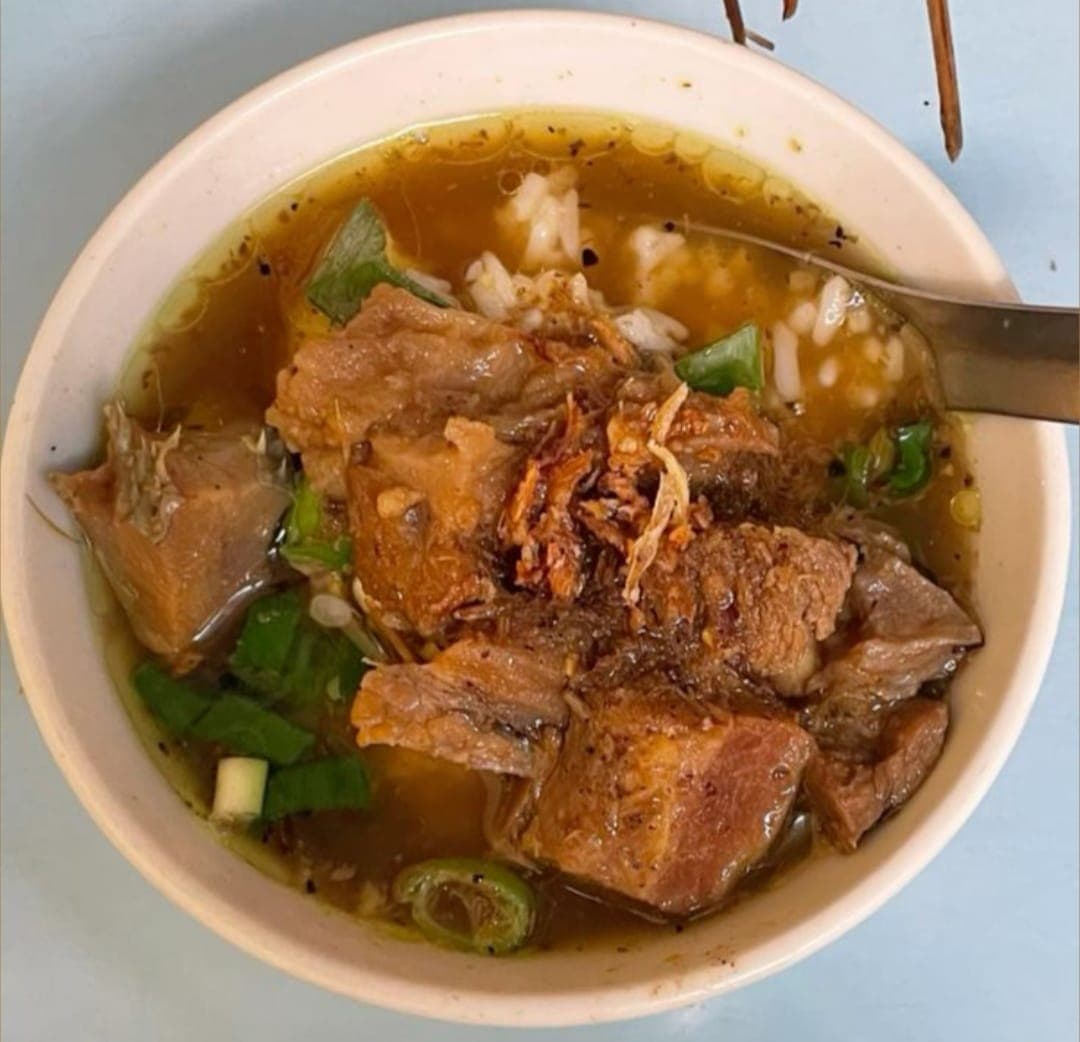 Nasi Grombyang Comal, Mengungkap Asal Usul dan Kelezatan Kuliner Legendaris Pemalang