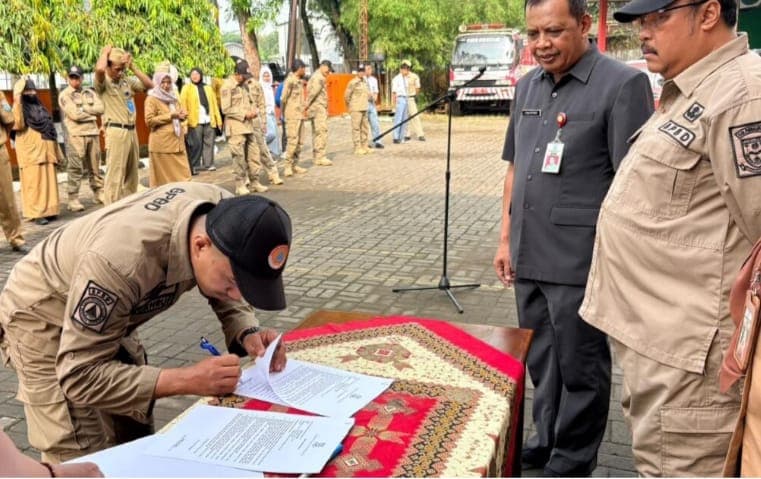 Komitmen Tata Kelola Bebas KKN, 15 ASN Teken Pakta Integritas