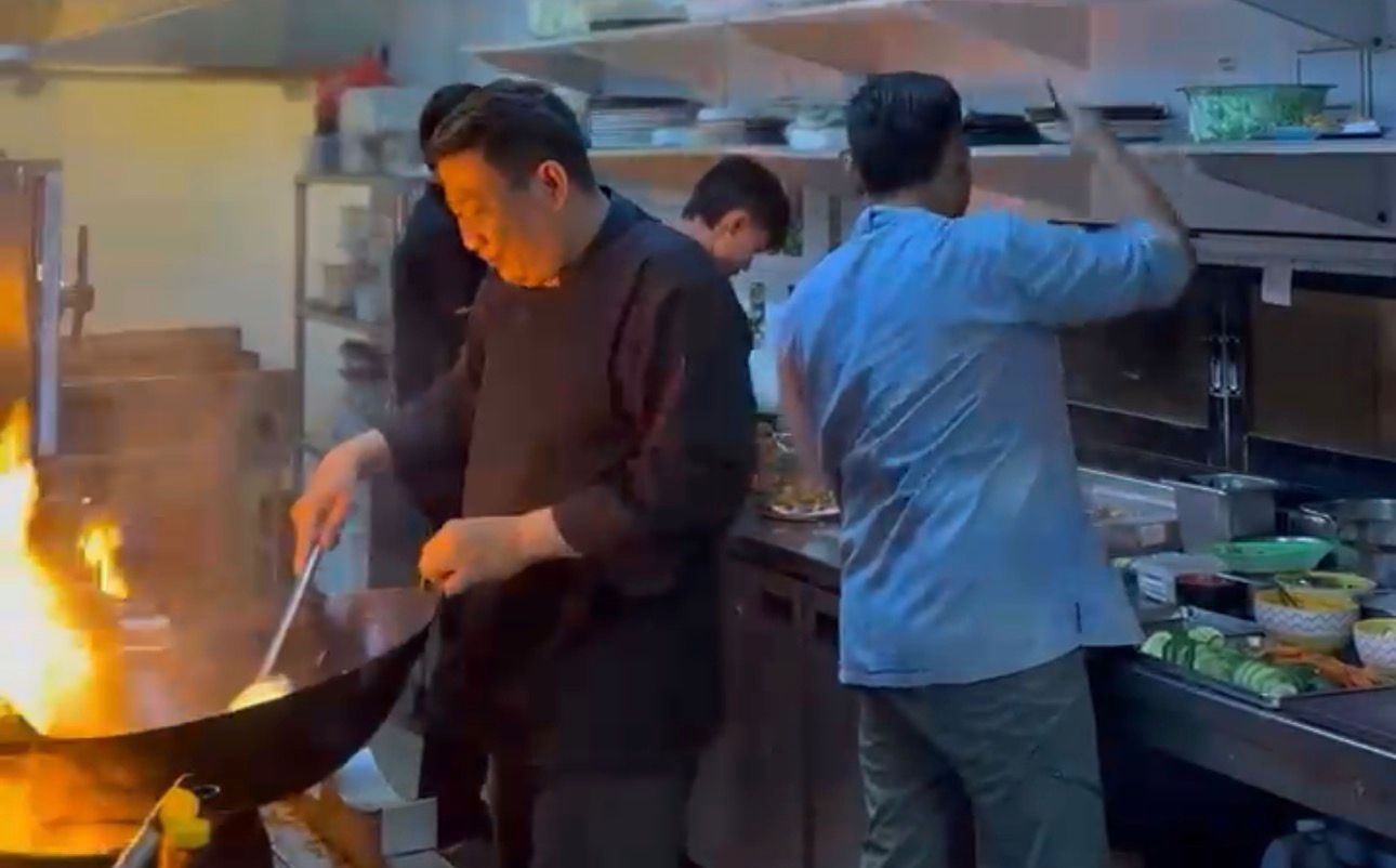 Kepingin Masak Mangut Dengan Bahan Ikan Salmon, Ini Resep dan Bahan Dari Executive Chef Rooms Inc Semarang