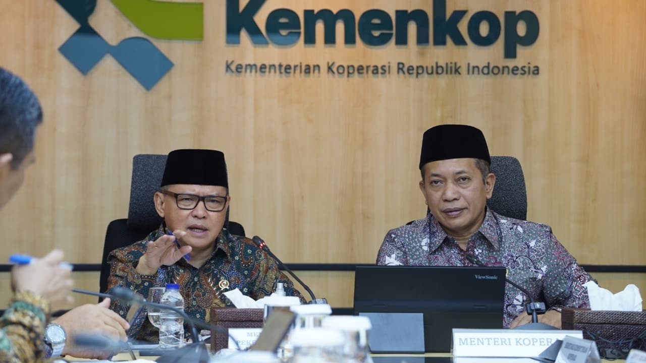 Masa Depan Purna Migran Terjamin! Menteri P2MI Mukhtarudin dan Menkop Ferry Juliantono Sepakat Sinergikan Koperasi Pekerja Migran di 81 Ribu Desa