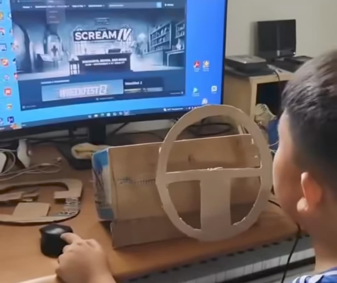 Viral, Bocah 11 Tahun asal Jakarta Ciptakan Game Controller Pakai Kardus dan Keyboard Bekas