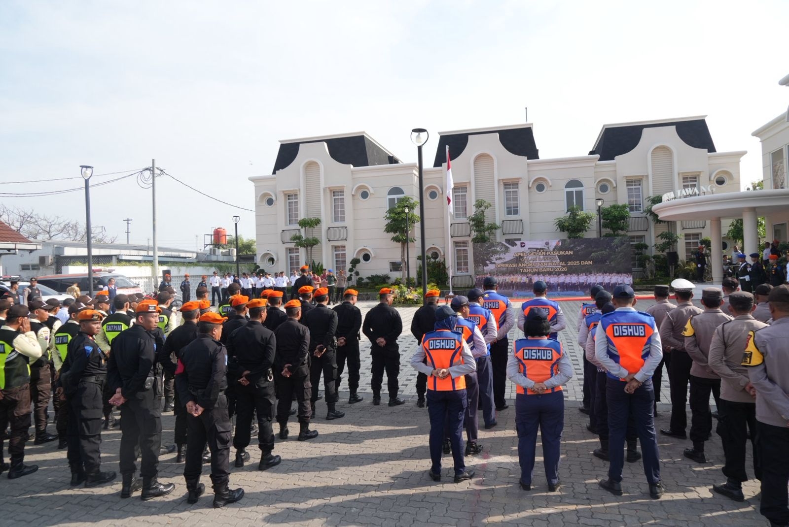 Masa Angkutan Natal 2025 dan Tahun Baru 2026, Daop 4 Semarang Siap Wujudkan Liburan Seru bersama Kereta Api