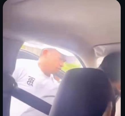 NGERI, Mobil Berisi Ibu-Ibu dan Anak Dicegat Sekelompok Pria di Tol Kaligawe Semarang